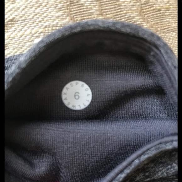 Lululemon Tied To It 7/8 Tight 25" - Picture 8 of 8